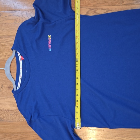 AIRWALK BRAND MEN'S BLUE LONG SLEEVE TEE-SHIRT SIZE MEDIUM - Picture 11 of 16